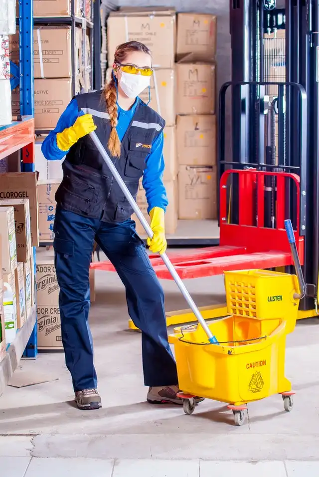 cleaning business u can start with 10k or less