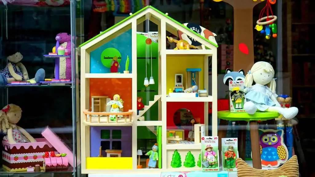 make Doll Houses for make money