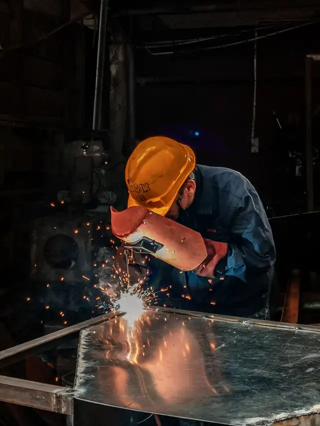 how to start your own welding business